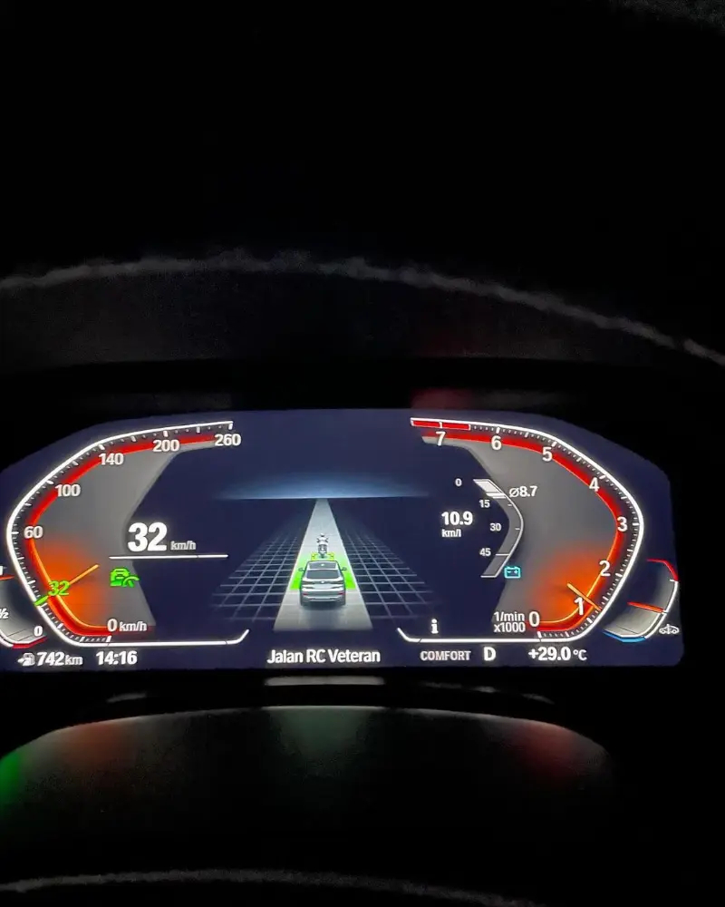 BMW X5 G05 Active Cruise Control eurozone.id